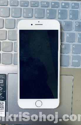 iPhone 8